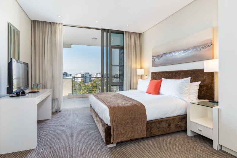 Three Bedroom Serviced Apartments | Self-catering | Lawhill Luxury ...